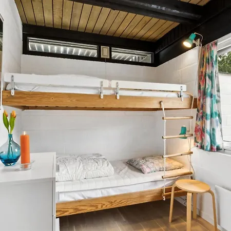 Wiger - 150m From The Sea By Interhome