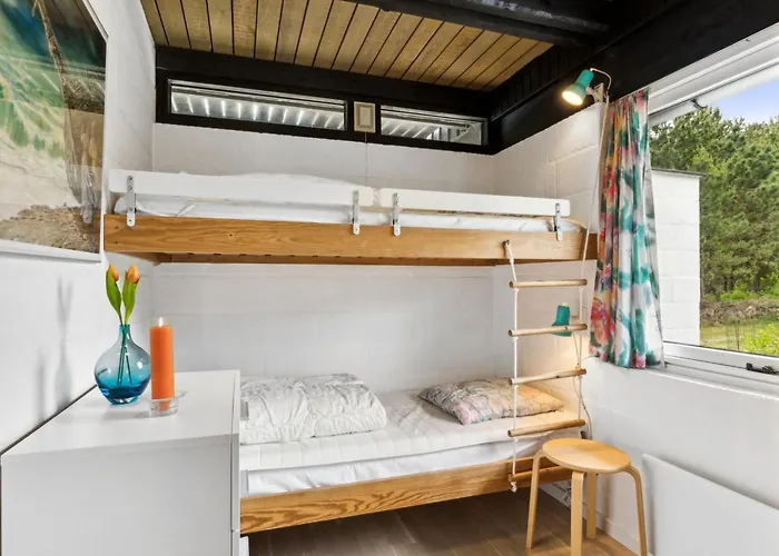 Wiger - 150m From The Sea By Interhome