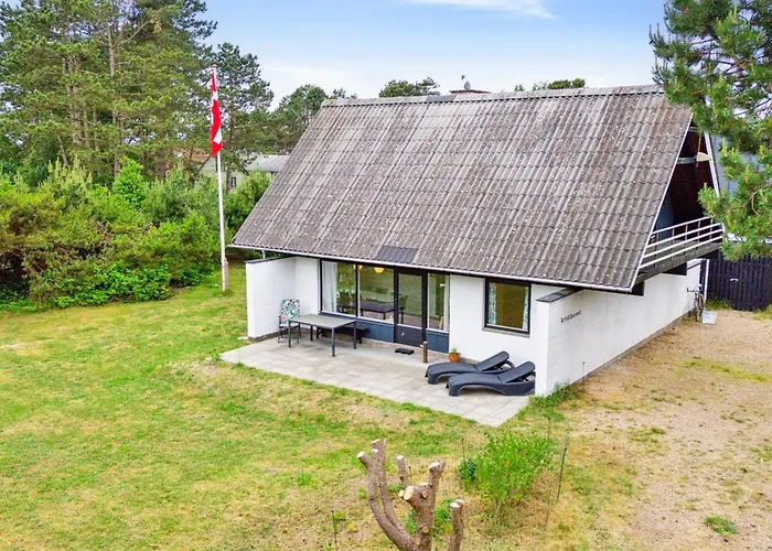 Wiger - 150m From The Sea By Interhome Semesterbostad